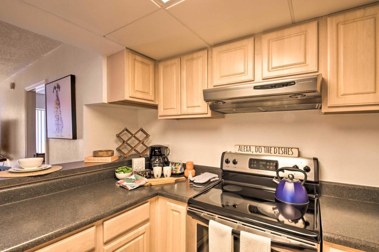 Eco-Bungalow Condo Pensacola Beach Access! Exterior photo